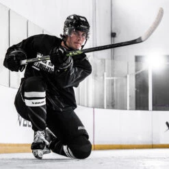 BAUER AG5NT GRIPTAC STICK JUNIOR 12 BAUER AG5NT GRIPTAC STICK JUNIOR -Bauer 623616 03 16076afb 8c5a 4804 9aaf 0d1961aaa707