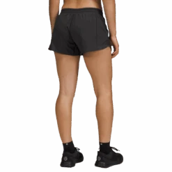 BAUER // Lululemon 4" HOTTY HOT SHORT 8 BAUER // Lululemon 4" HOTTY HOT SHORT -Bauer 686680 black 2