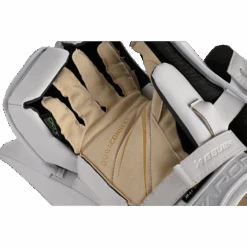 Bauer VAPOR HYPERLITE 2 BLOCKER SENIOR 11 Bauer VAPOR HYPERLITE 2 BLOCKER SENIOR -Bauer hyperlite2blocker white 3