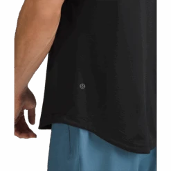 BAUER // Lululemon LICENCE TO TRAIN TANK 12 BAUER // Lululemon LICENCE TO TRAIN TANK -Bauer ltttank black 3