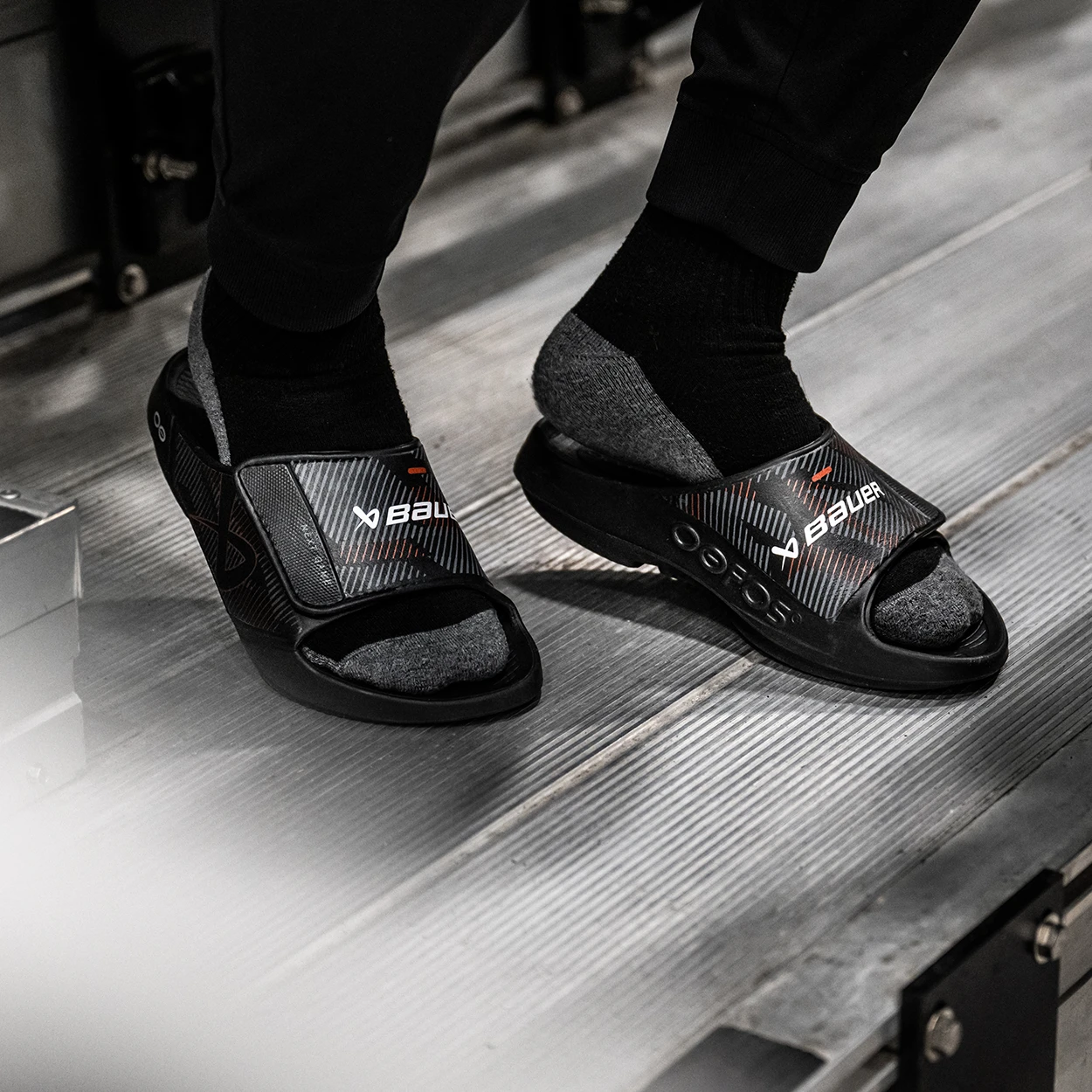 BAUER OOFOS NEXT GAME SPORT FLEX SLIDE BLACK JUNIOR 4 BAUER OOFOS NEXT GAME SPORT FLEX SLIDE BLACK JUNIOR - Image 2