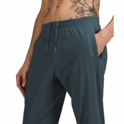 BAUER // Lululemon SURGE JOGGER -Bauer surgejogger blue 3