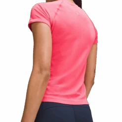 BAUER // Lululemon SWIFTLY TECH SHORTSLEEVE 17 BAUER // Lululemon SWIFTLY TECH SHORTSLEEVE -Bauer swifttechss pink 2